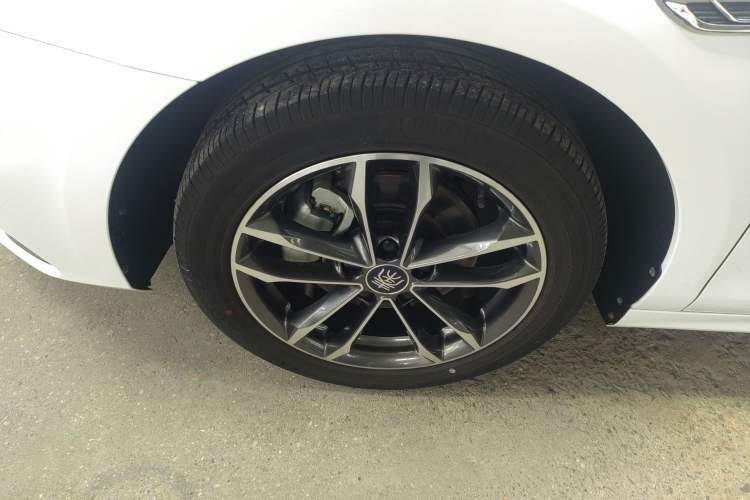 Used BYD Qin Pro 2020 Beyond Edition 1.5TI Automatic Flagship Version Exterior 4