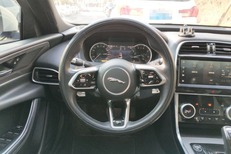Used Jaguar XEL 2022 2.0T 200PS R-DYNAMIC Youth Sport Edition