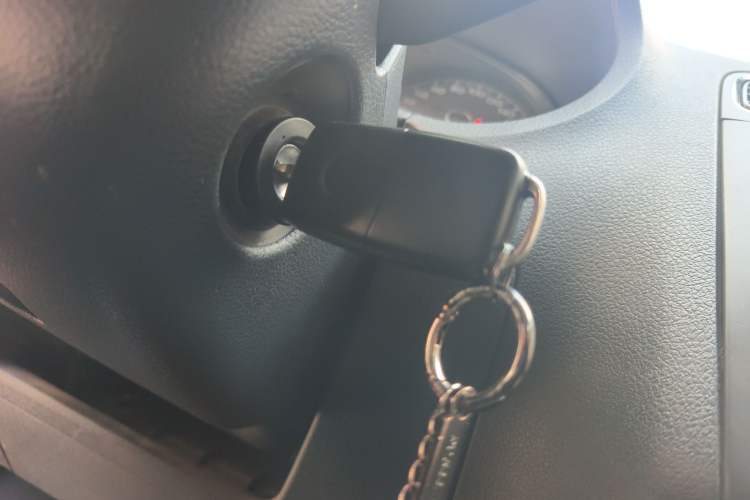 Used Volkswagen Polo 2012 1.6L Cross Polo Automatic Transmission Vehicle Key