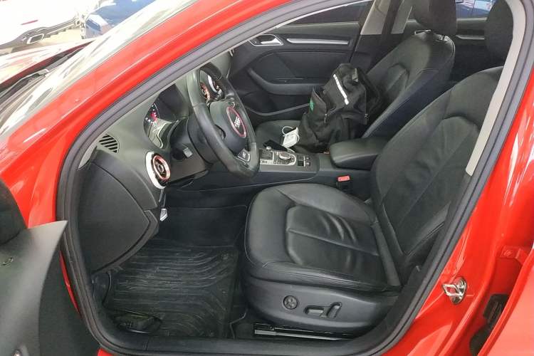 Used Audi A3 2015 Limousine 35 TFSI Millionth Anniversary Comfort Model