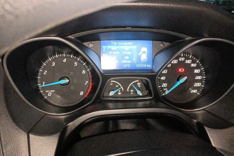 Used Ford Focus 2012 Hatchback 1.6L Manual Comfort Model