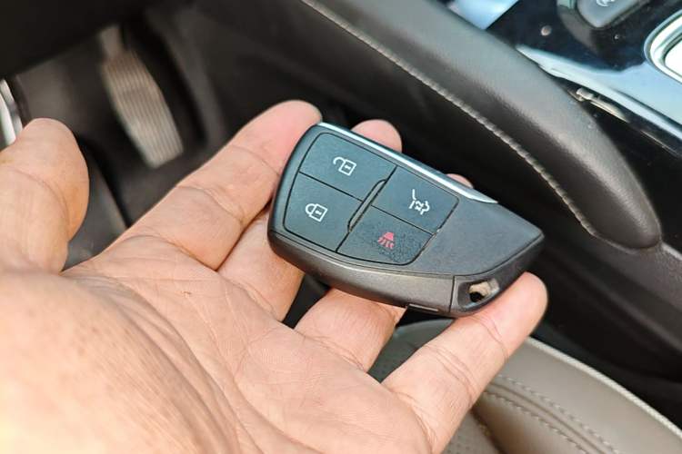 Used Buick Envision 2022 Encore Plus 652T Five-Seat Luxury Model Vehicle Key