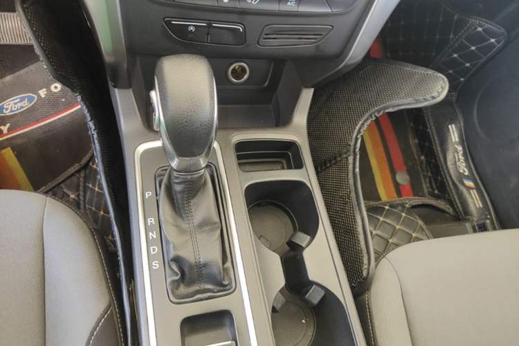 Used Ford Kuga 2018 EcoBoost 180 Two-Wheel-Drive Elite Trim
