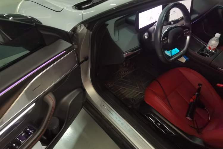 Used XPeng P7 2023 P7i 610 Max Performance Edition Driver Seat