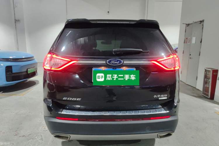Used Ford Edge 2018 EcoBoost 245 Two-Wheel-Drive Titanium 7-Seater China VI Standard
