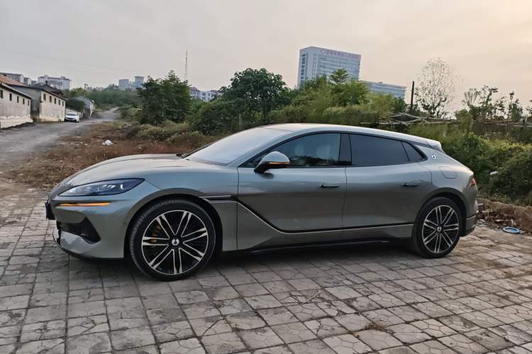 Used Denza Z9GT 2024 1100 4x4 Ultra First Edition