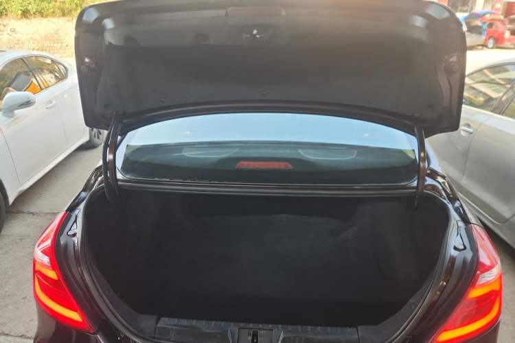 Used Geely Auto Emgrand 2017 Sedan Million Edition 1.5L CVT Upward Version
