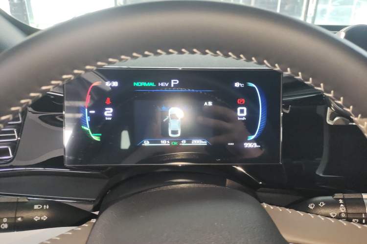 Used BYD Qin PLUS 2024 HONOR Edition DM-i 55KM Leading Model