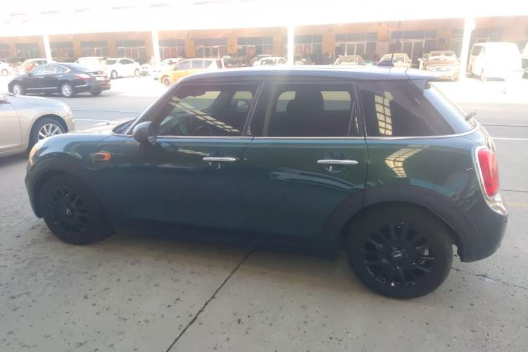 Used MINI MINI 2016 1.5T COOPER Five-Door Edition