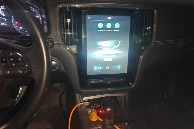 Used Roewe i6 2017 20T Automatic Internet ZhiZun Edition