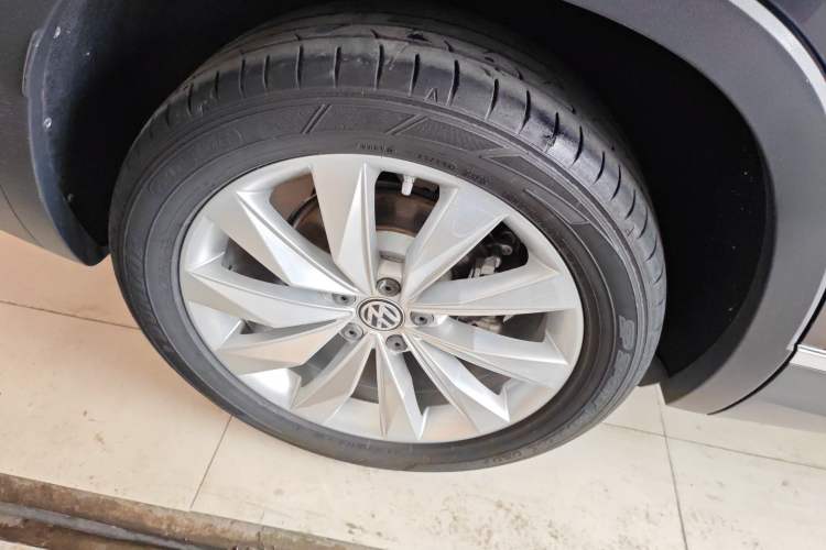 Used Volkswagen Tayron 2019 330TSI Two-Wheel Drive Prestige Version China V Standard