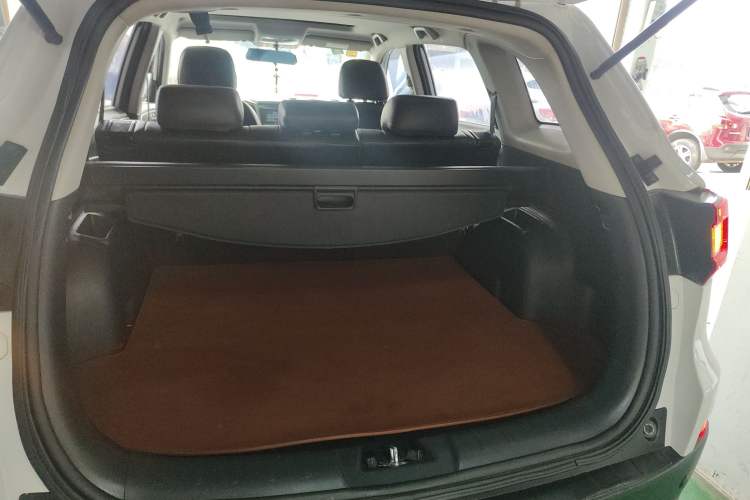 Used CHANGAN CS75 2016 1.8T Automatic Elite Model China V Standard
