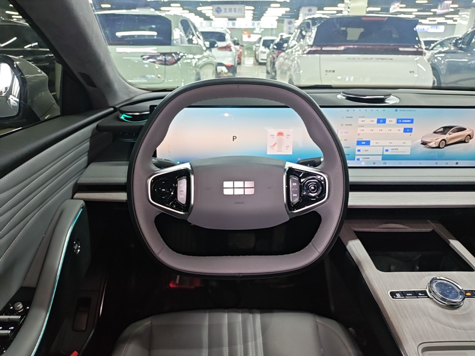 Geely Galaxy E8 2024 550 km Range Rear-Drive MAX — снимка 13