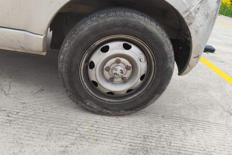 Used BAIC Weiwang 307 2014 1.2L Comfort version A12
