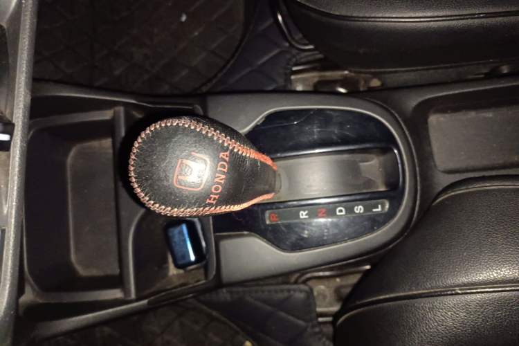 Used Honda Fit 2018 1.5L CVT Comfort Version Gear Lever