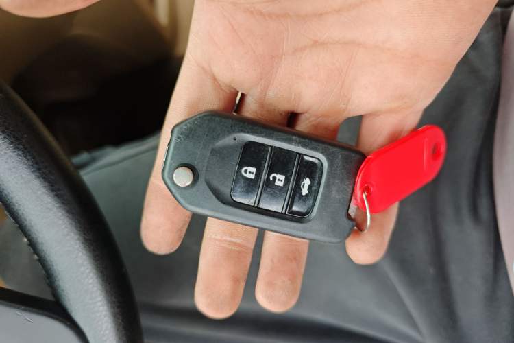 Used Honda CR-V 2010 2.0L automatic two-wheel drive urban version