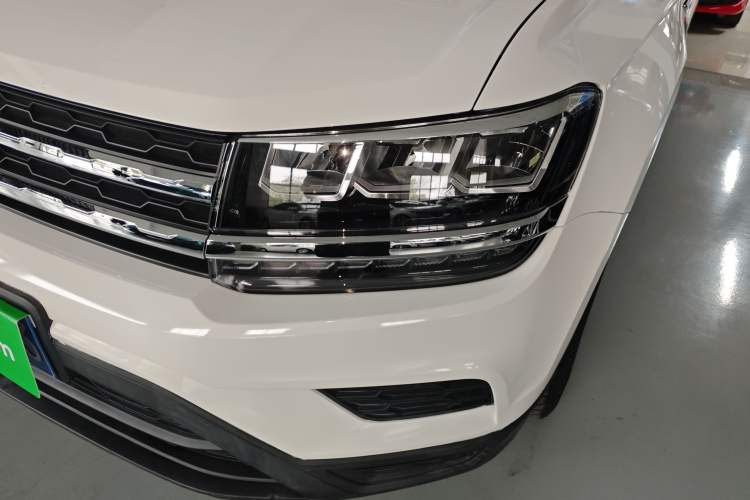 Used Volkswagen Tharu 2019 280TSI Two-Wheel Drive Trend Edition China VI Standard Left Front Headlight