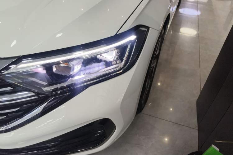 Used Volkswagen Sagitar 2023 300TSI DSG Excellence Edition
