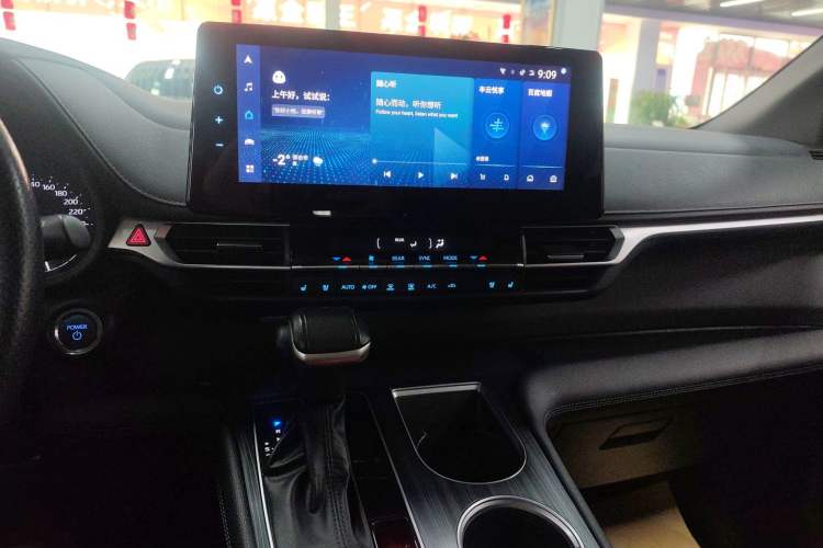 Used Toyota Sienna 2021 2.5L Hybrid Premium Edition