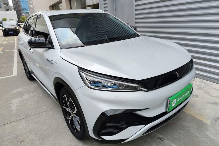Used BYD Yuan PLUS 2022 430 km Luxury Version Front Right 45 Deg