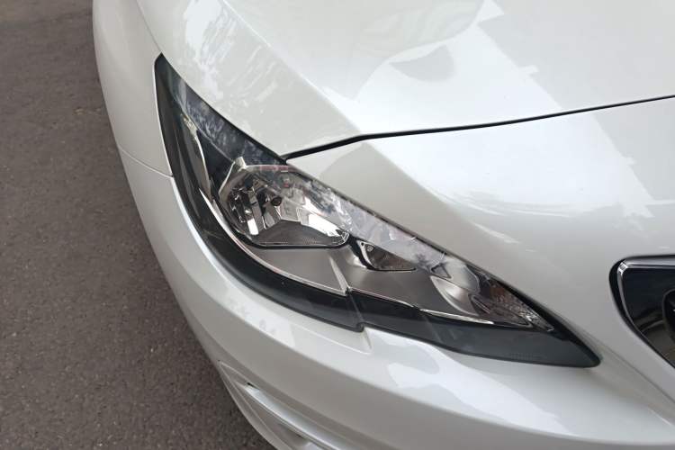 Used Peugeot 408 2014 1.8L Automatic Luxury Edition
