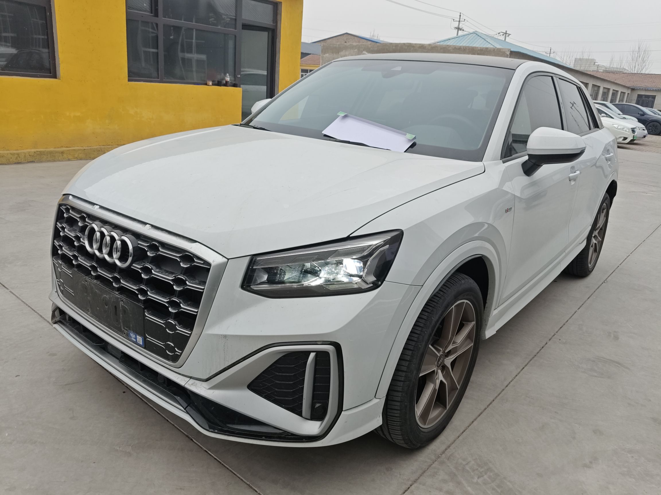 Parte inferior delantera