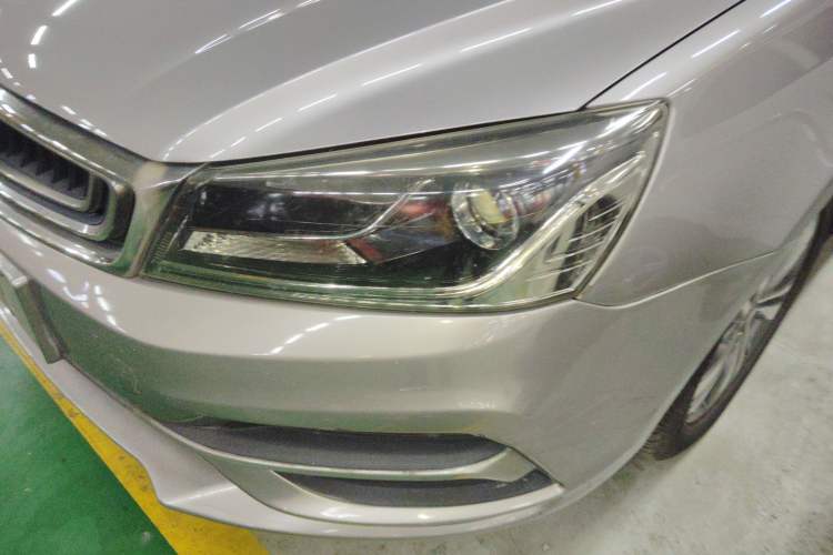 Used Geely Auto Emgrand 2018 1.5L Manual Upward Connect Edition Left Front Headlight