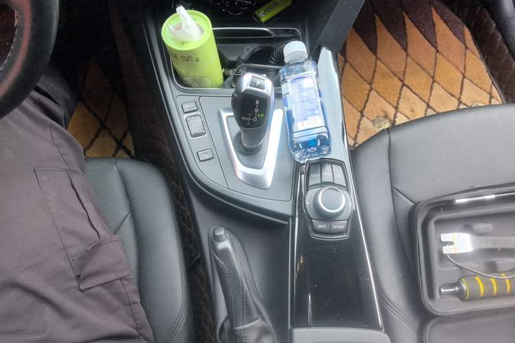 Used BMW 3 Series 2017 320Li Fashion Model Gear Lever