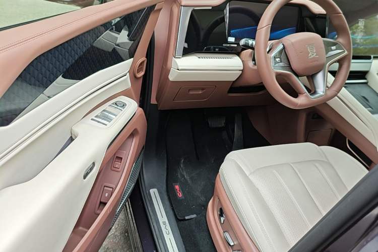 Used BYD Xia 2025 DM-i 1.5T 180km Excellence Model