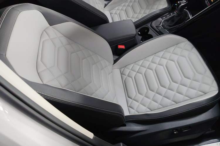 Used Volkswagen Tayron 2023 330TSI Two-Wheel-Drive Luxury Plus Advanced Version