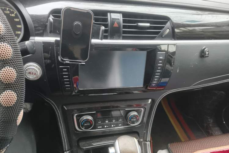 Used Zotye T600 2015 2.0T DCT Prestige Edition