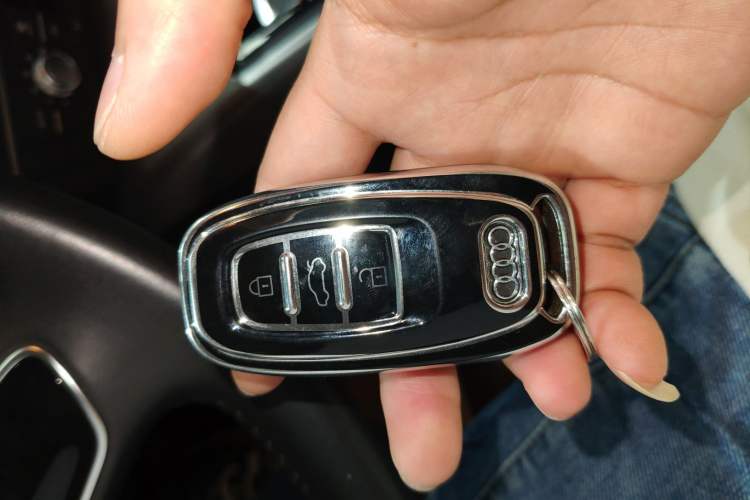 Used Audi A6L 2018 35 TFSI Collector's Edition Vehicle Key