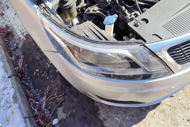 Used Kia K2 2012 Sedan 1.4L Automatic GLS Commemorative Edition