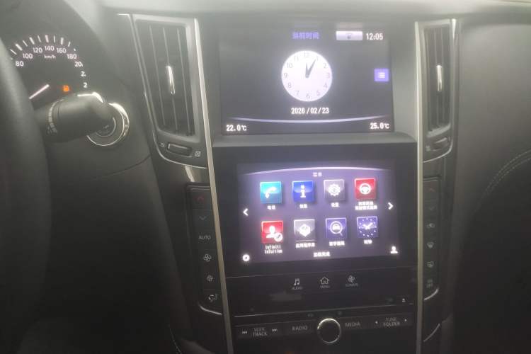 Used Infiniti Q50L 2018 2.0T Comfort Edition China VI Standard
