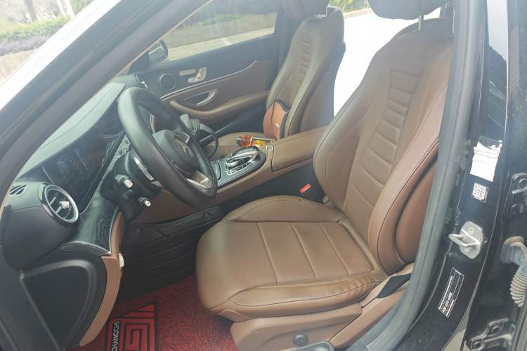 Used Mercedes-Benz E-Class 2017 E 300 L Sporty and Stylish Model
