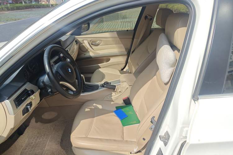 Used BMW 3 Series 2012 320i Luxury Edition