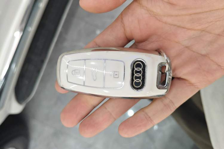 Used Audi A6L 2020 45 TFSI Prestige Elegant Edition Vehicle Key