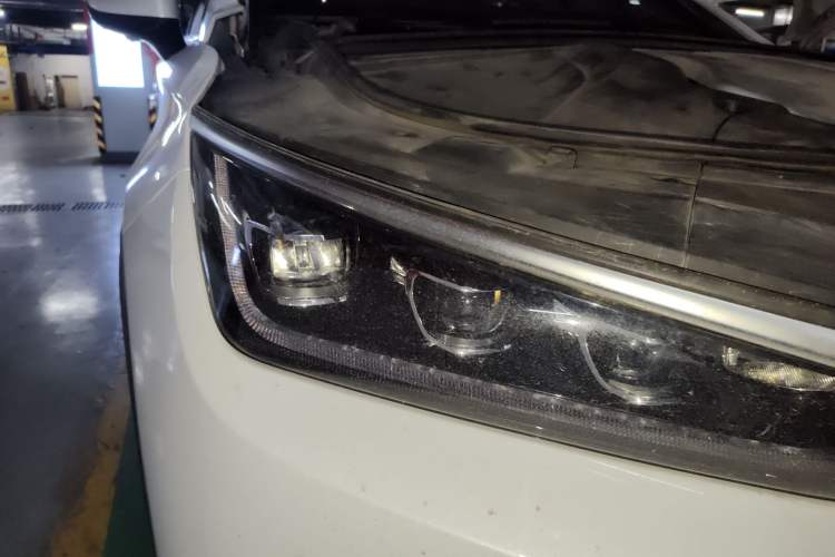 Used BYD Tang New Energy 2021 DM-i 112KM Prestige Model Right Front Headlight