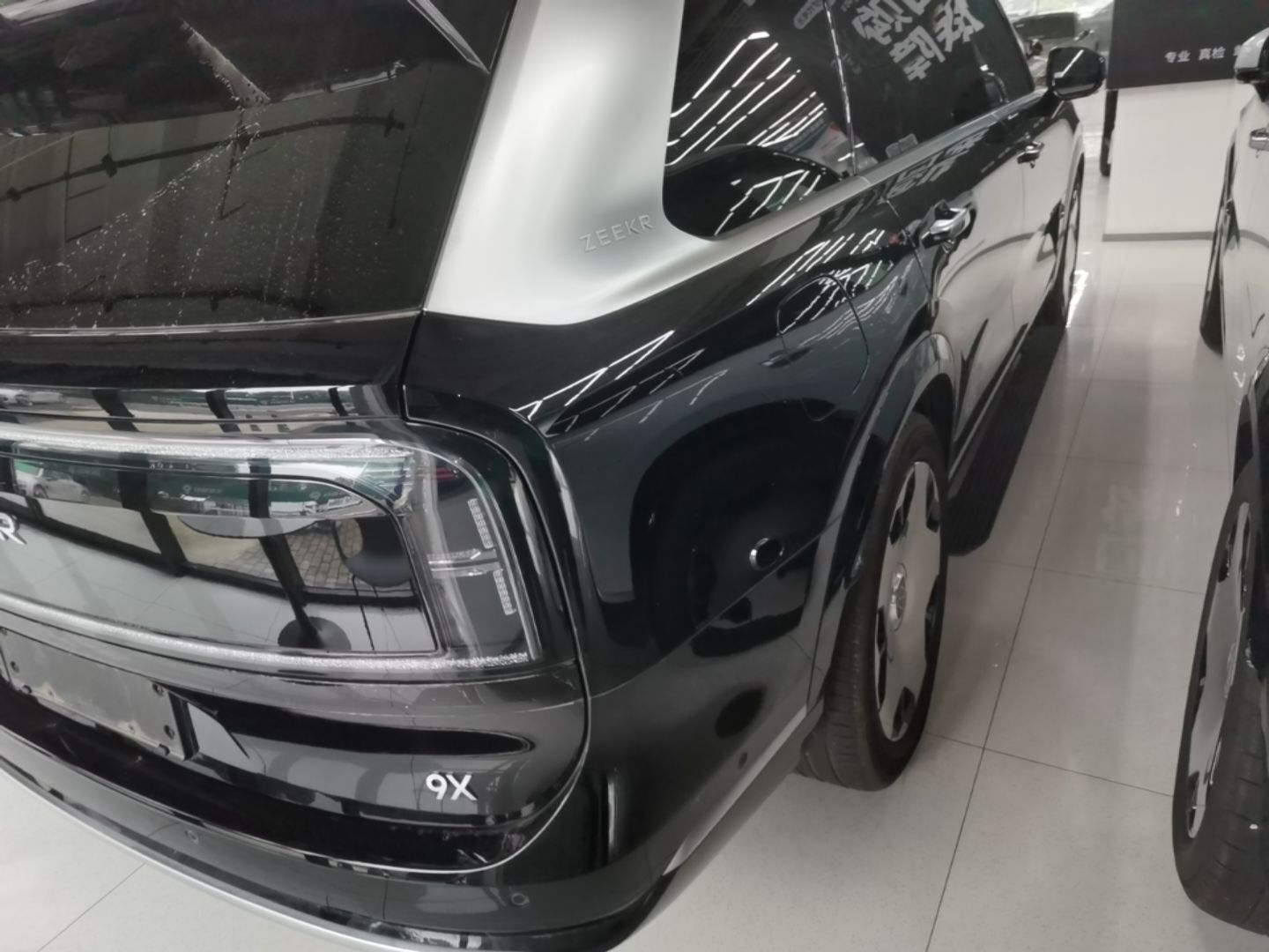 Zeekr 9X 2025 Ultra Edition 70kWh — снимка 9