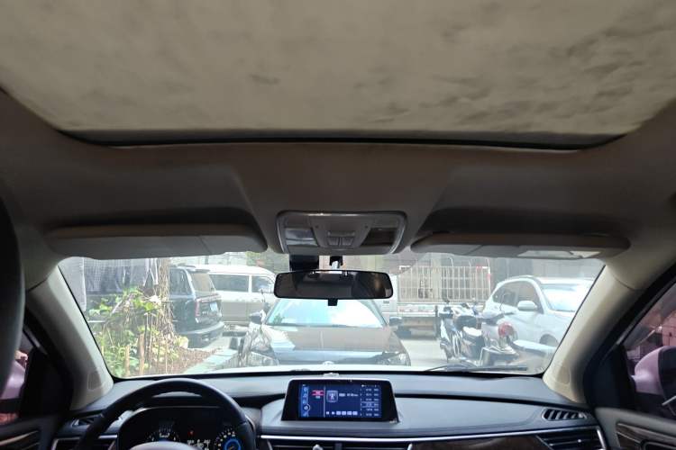 Used Dongfeng Fengon 580 2017 1.5T CVT Smart Style Model
