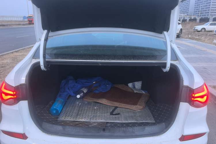 Used Chevrolet Monza 2022 320 Automatic Enjoyment Sunroof Version