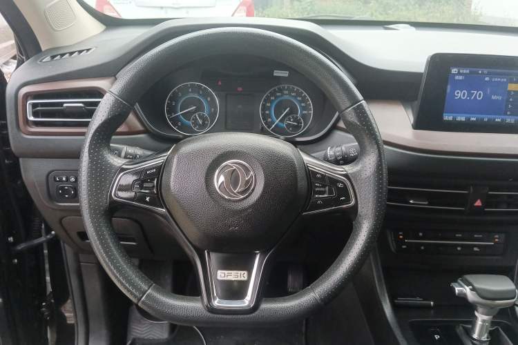 Used Dongfeng Fengon S560 2021 Revised 1.5T CVT Elite Version Steering Wheel