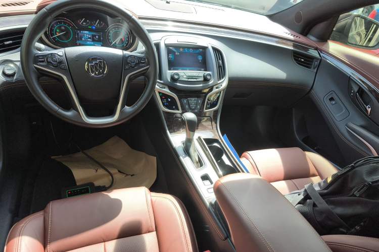 Used Buick LaCrosse 2013 2.4L SIDI Elite Comfort Version