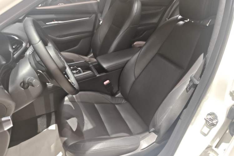 Used Mazda 3 Axela 2021 2.0L Automatic Zhiyao Edition Left Front Seat
