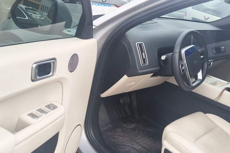 Used Li Auto L7 2023 Air model Driver Seat