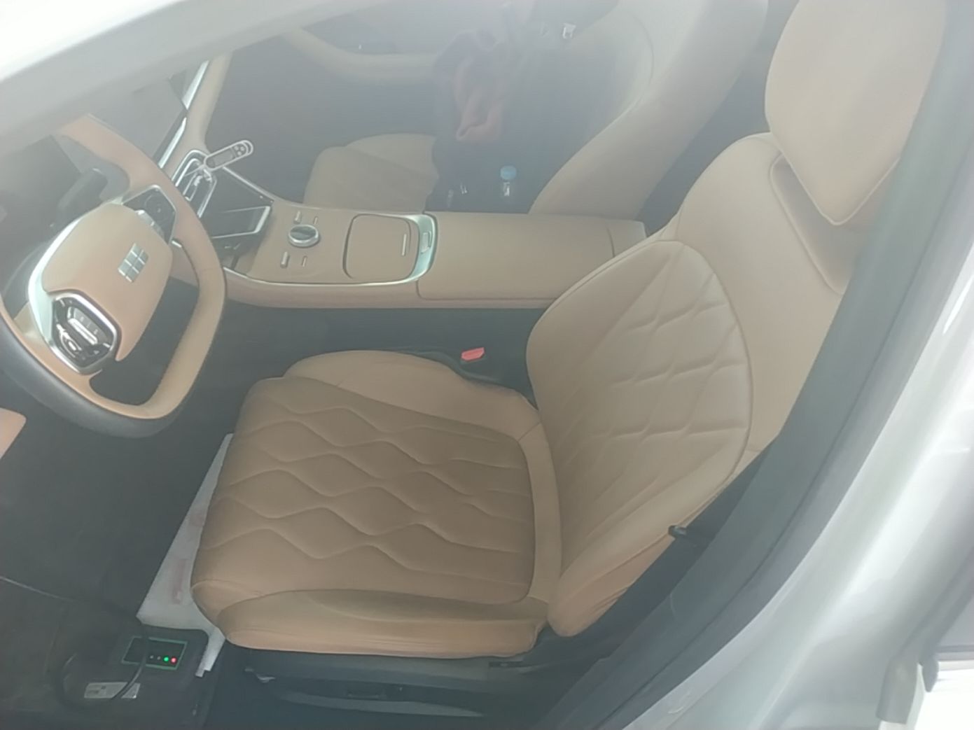 Geely Galaxy A7 2025 Model EM-i 150km Exploration+ Edition — снимка 19