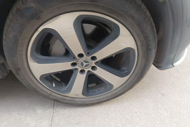 Used Mercedes-Benz GLC 2019 GLC 260 L 4MATIC Luxury Model
