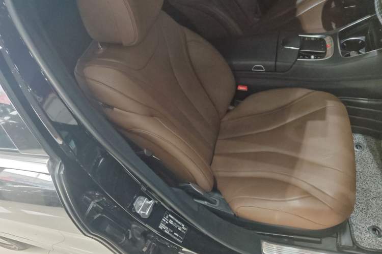 Used Mercedes-Benz S-Class 2019 S 320 L
