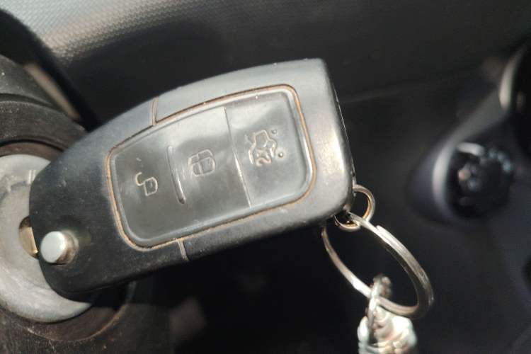 Used Ford Fiesta 2013 Hatchback 1.5L Automatic Fashion Edition