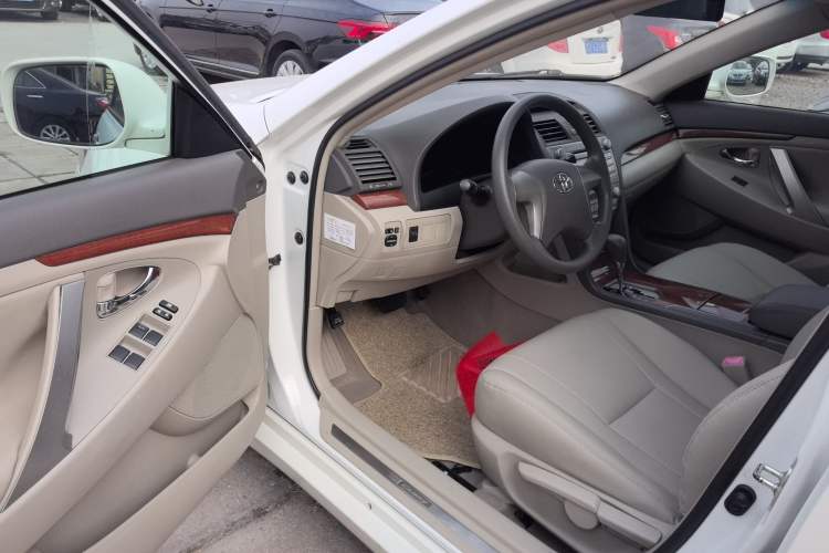 Used Toyota Camry 2013 200E Classic Elite Edition